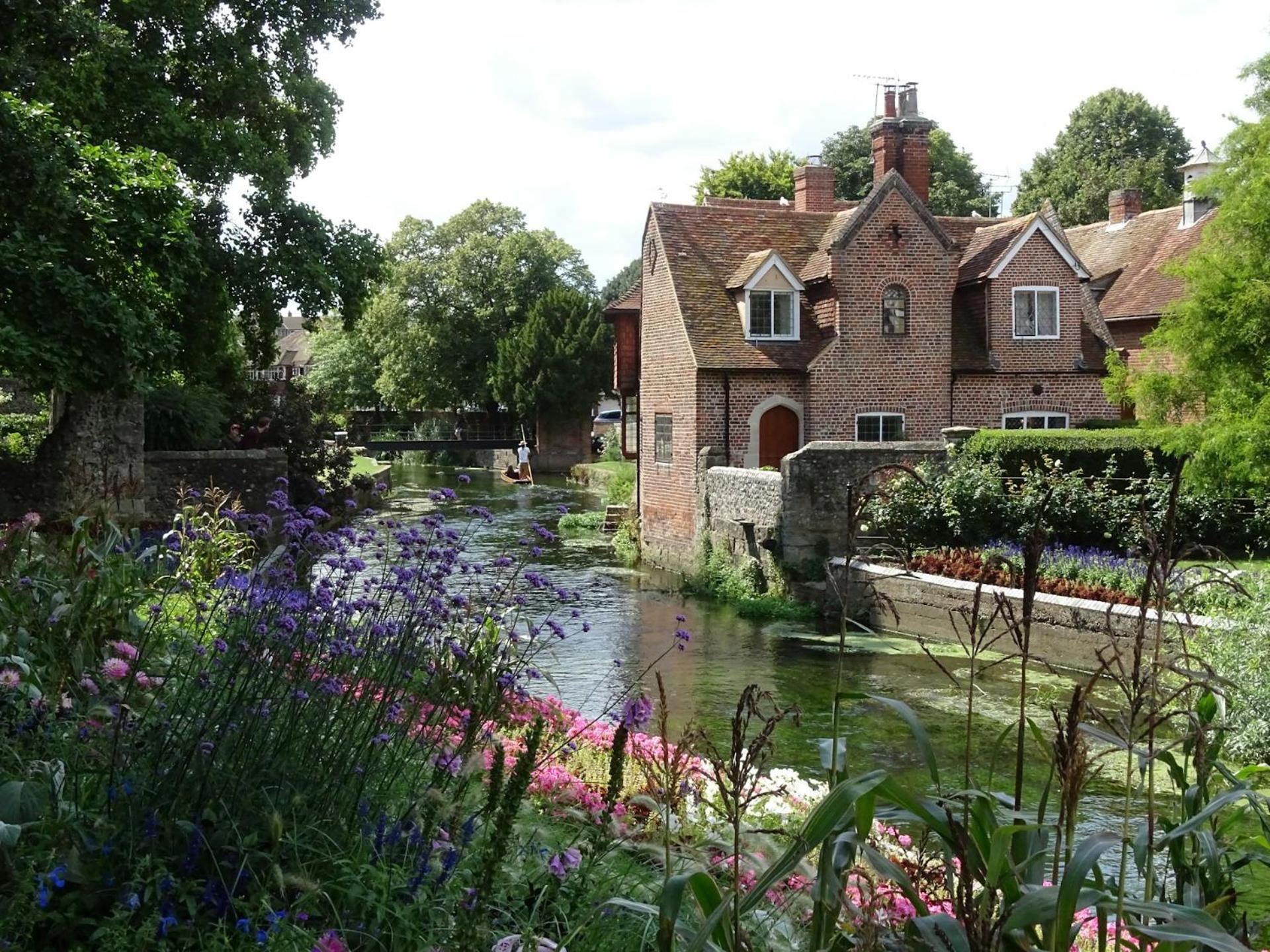 Stylish & Spacious City Centre 3-Bedroom Townhouse - Sleeps 6 Canterbury Exterior photo